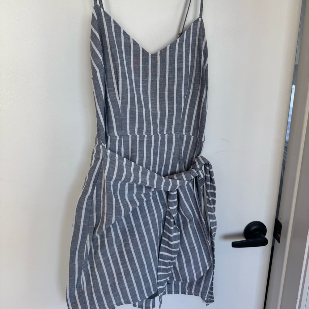 Abercrombie & Fitch wrap front mini dress